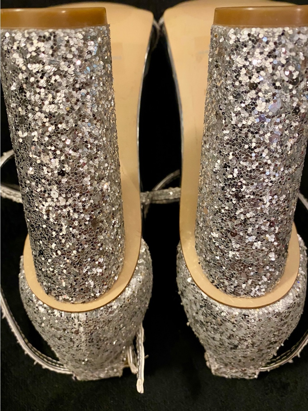 Nine West Celebra Silver Glitter Block Heel Sandals - Size 9 - NWT! - Picture 4 of 5